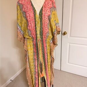 En Creme Pink and Yellow Patterned Kimono